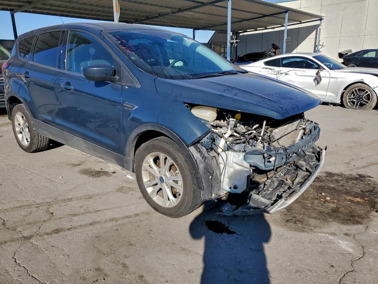 2019 Ford Escape Se - Фото 4