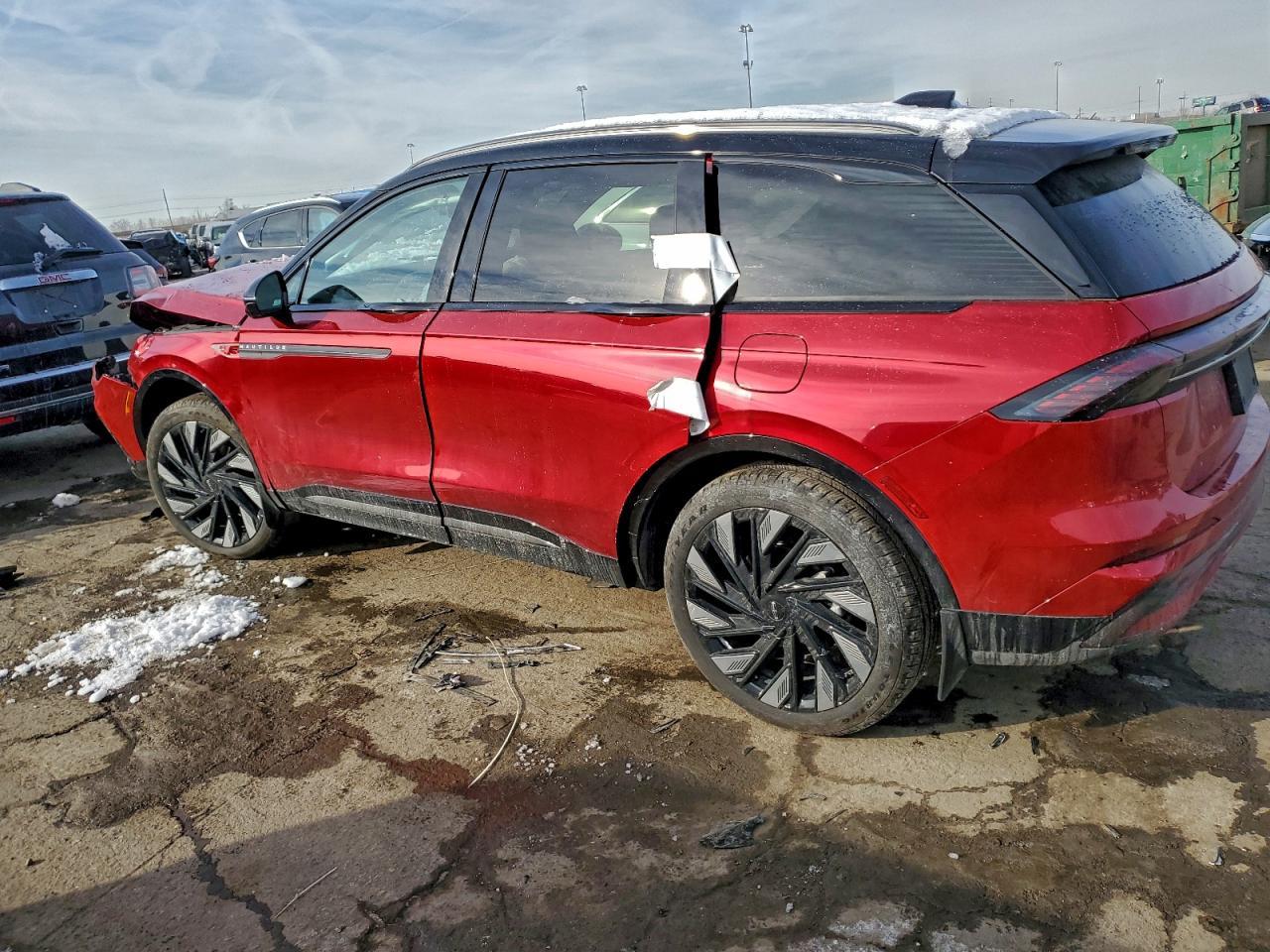 2025 Lincoln Nautilus Reserve - Фото 2