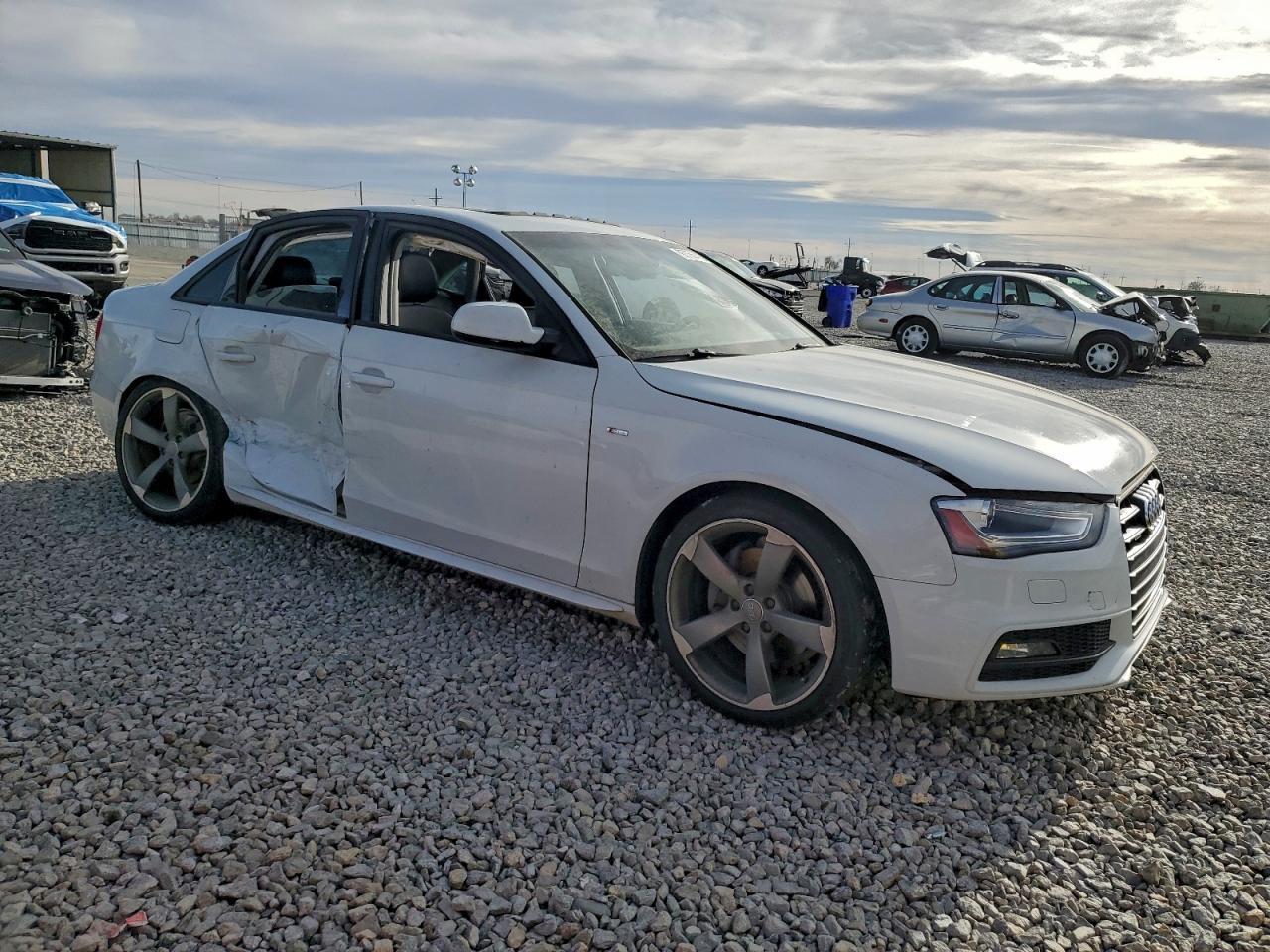 2014 Audi A4 Premium Plus - Image 4