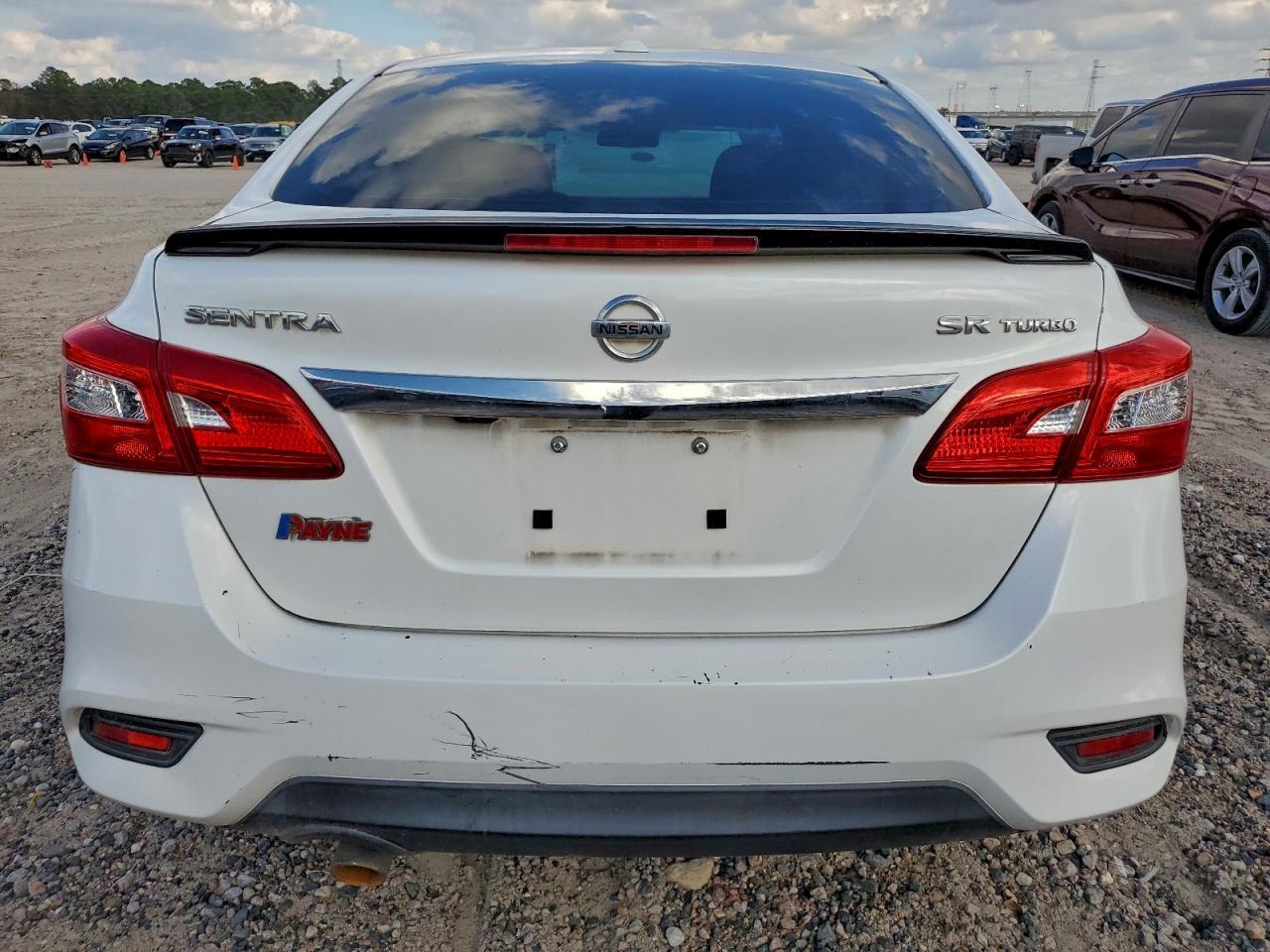 2017 Nissan Sentra Sr Turbo - Фото 6