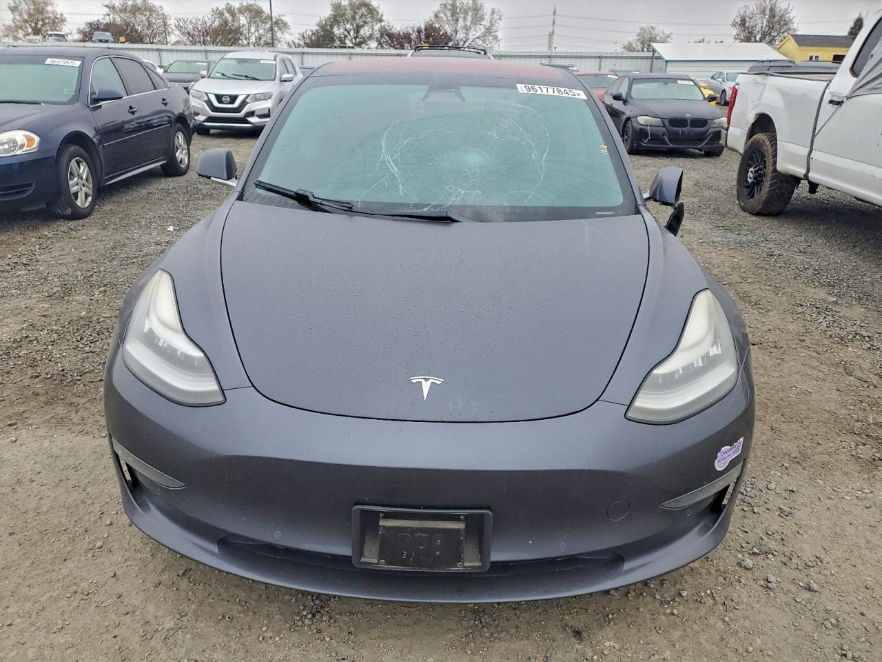 2019 Tesla Model 3 - Фото 5