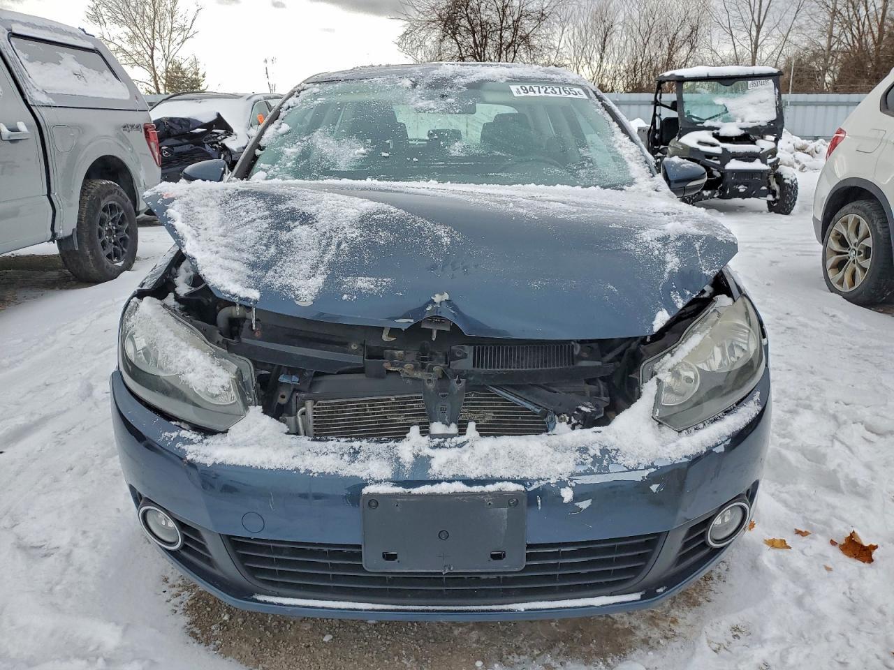 2011 Volkswagen Golf - Фото 5