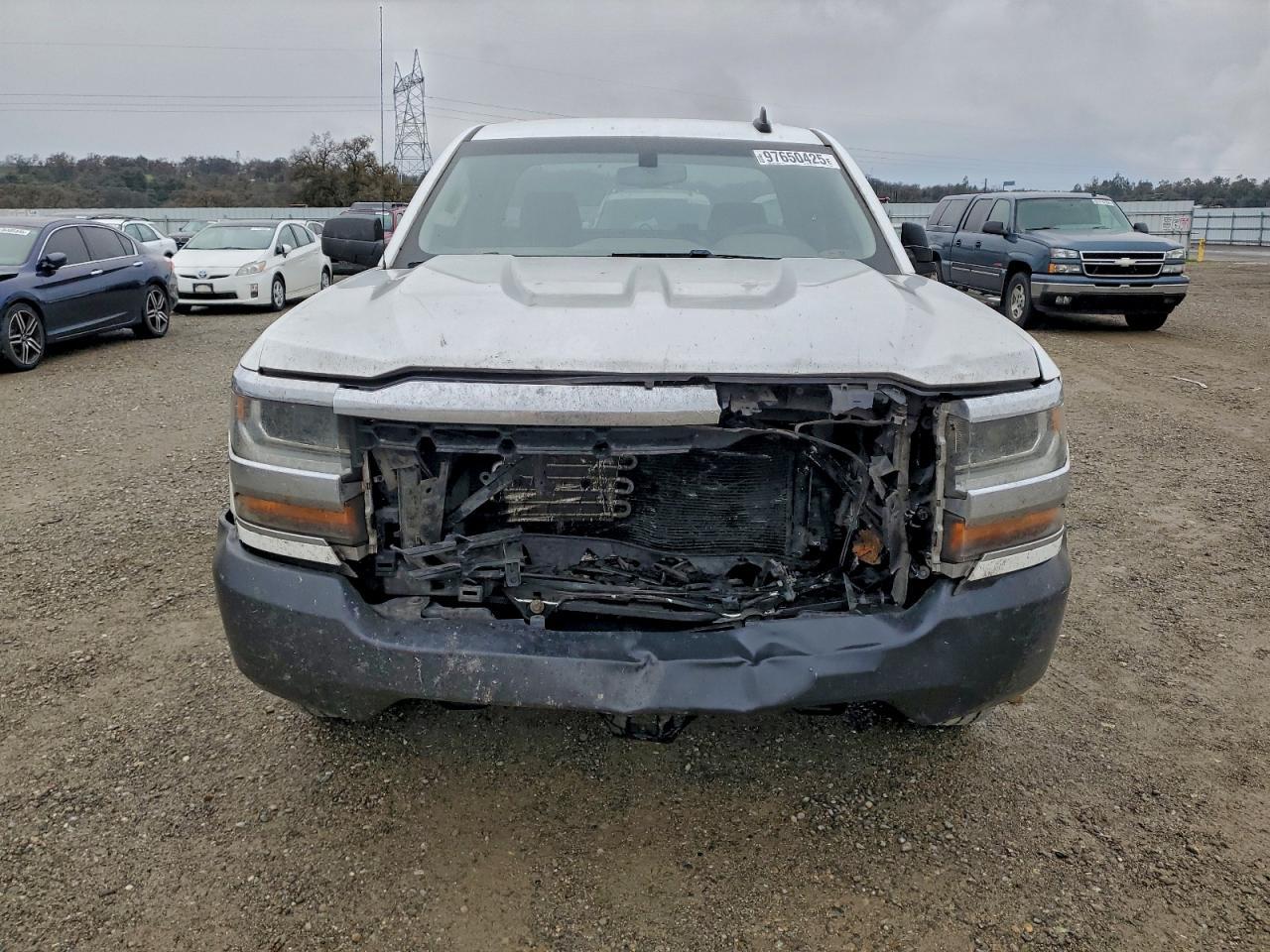 2018 Chevrolet Silverado C1500 - Image 5