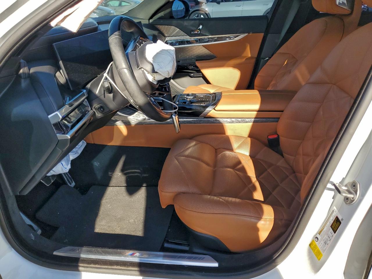 2023 BMW 740 I - Image 7
