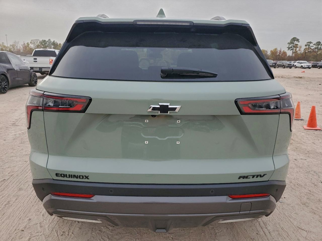 2026 Chevrolet Equinox Activ - Фото 6