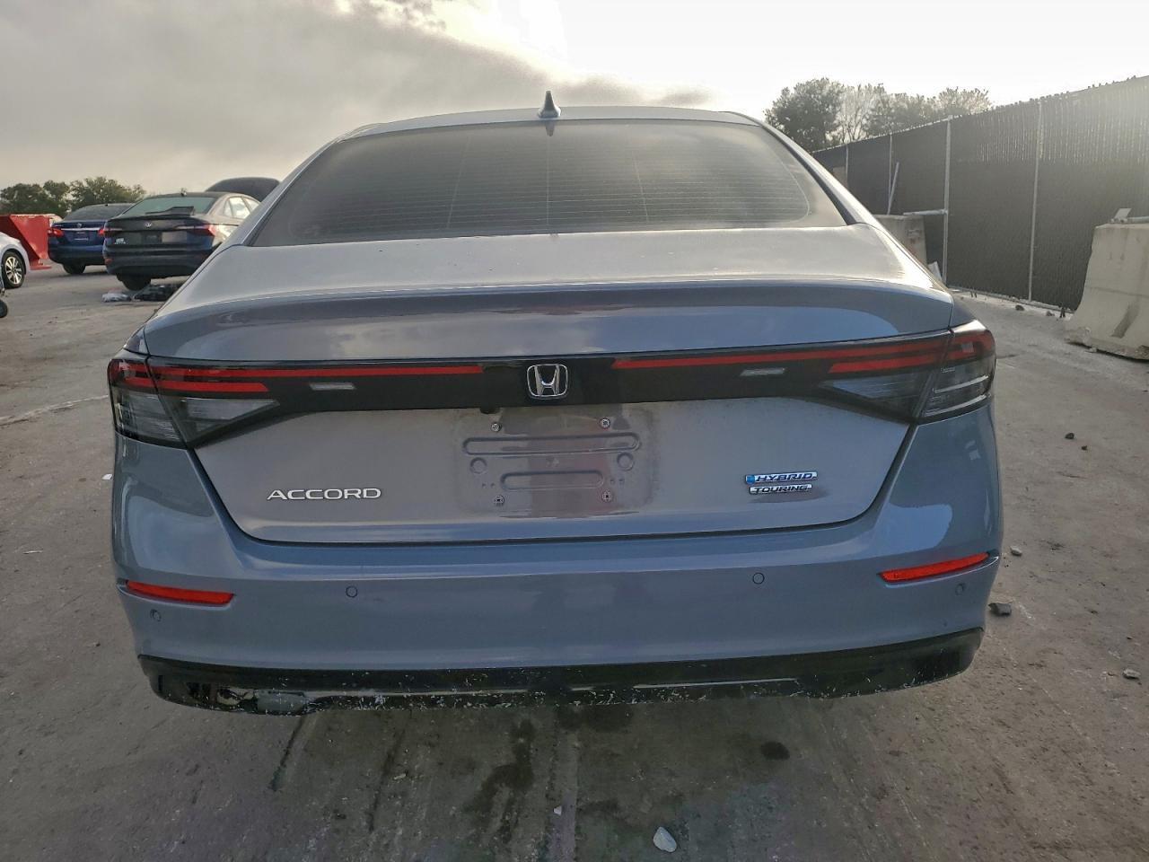 2024 Honda Accord Touring Hybrid - Фото 6