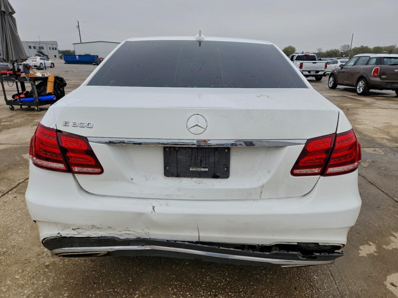 2016 Mercedes-Benz E 350 - Фото 6