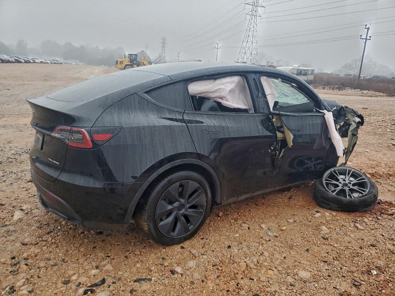 2024 Tesla Model Y - Фото 3