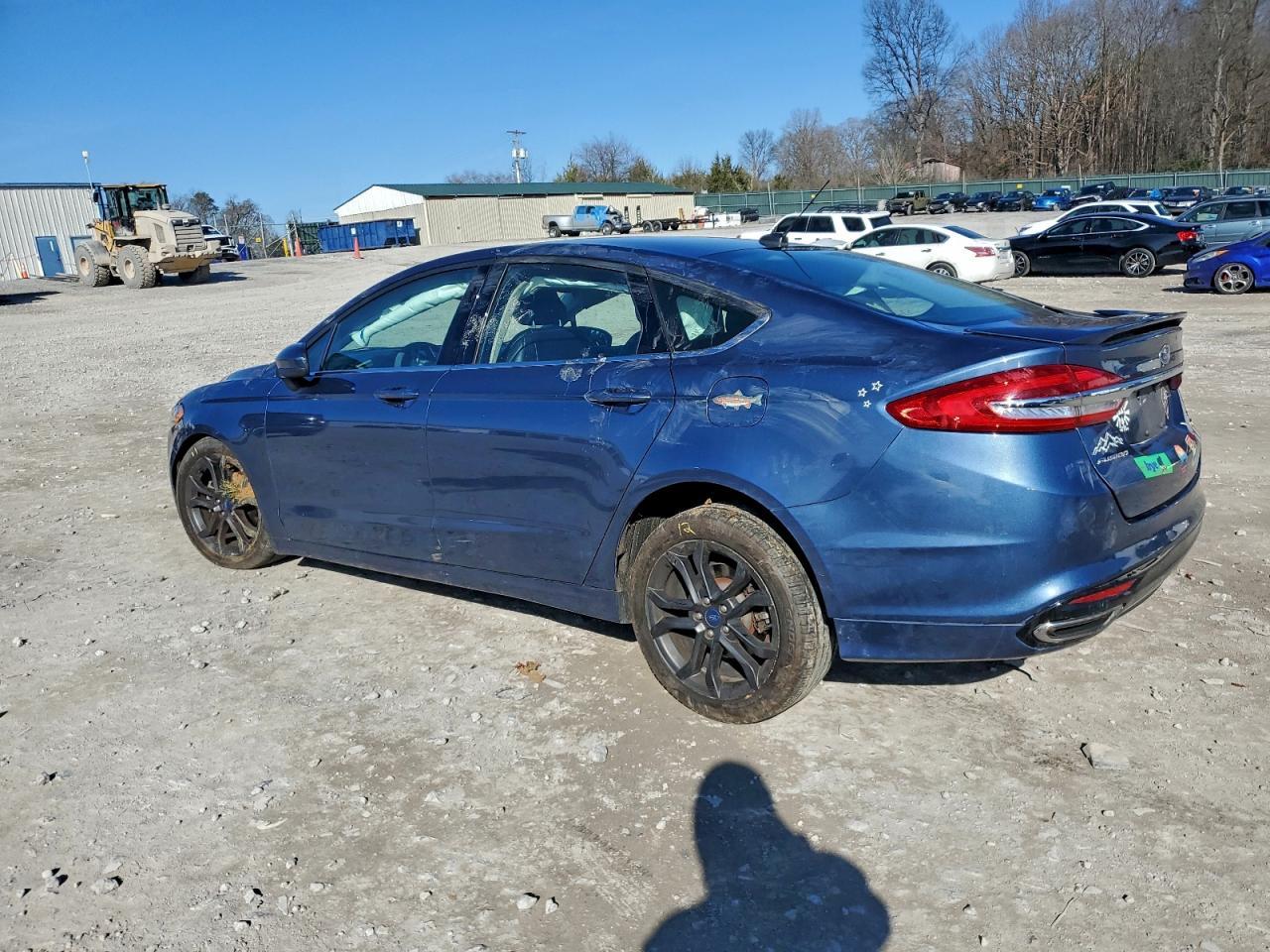 2018 Ford Fusion Se - Image 2