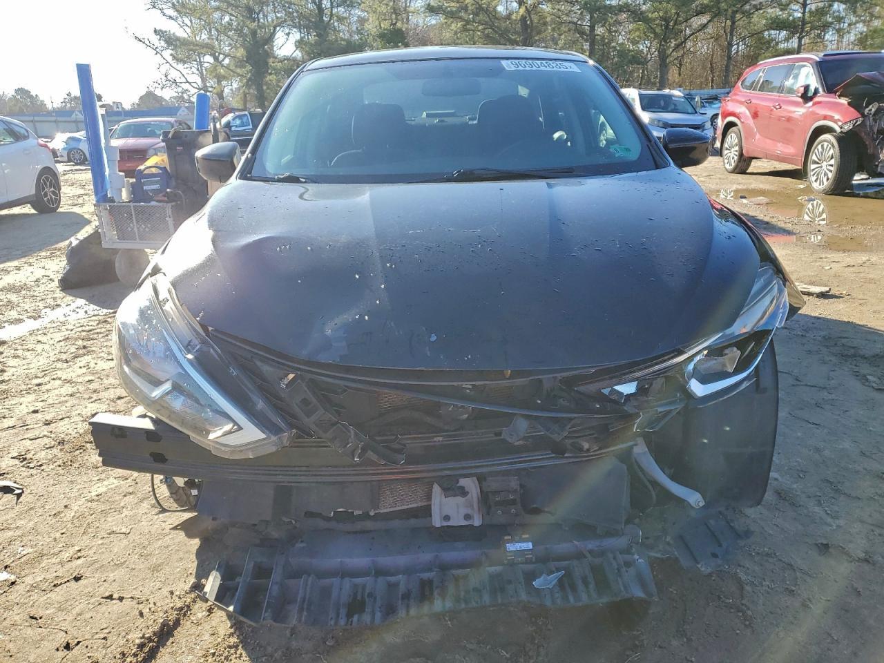 2019 Nissan Sentra S - Фото 5