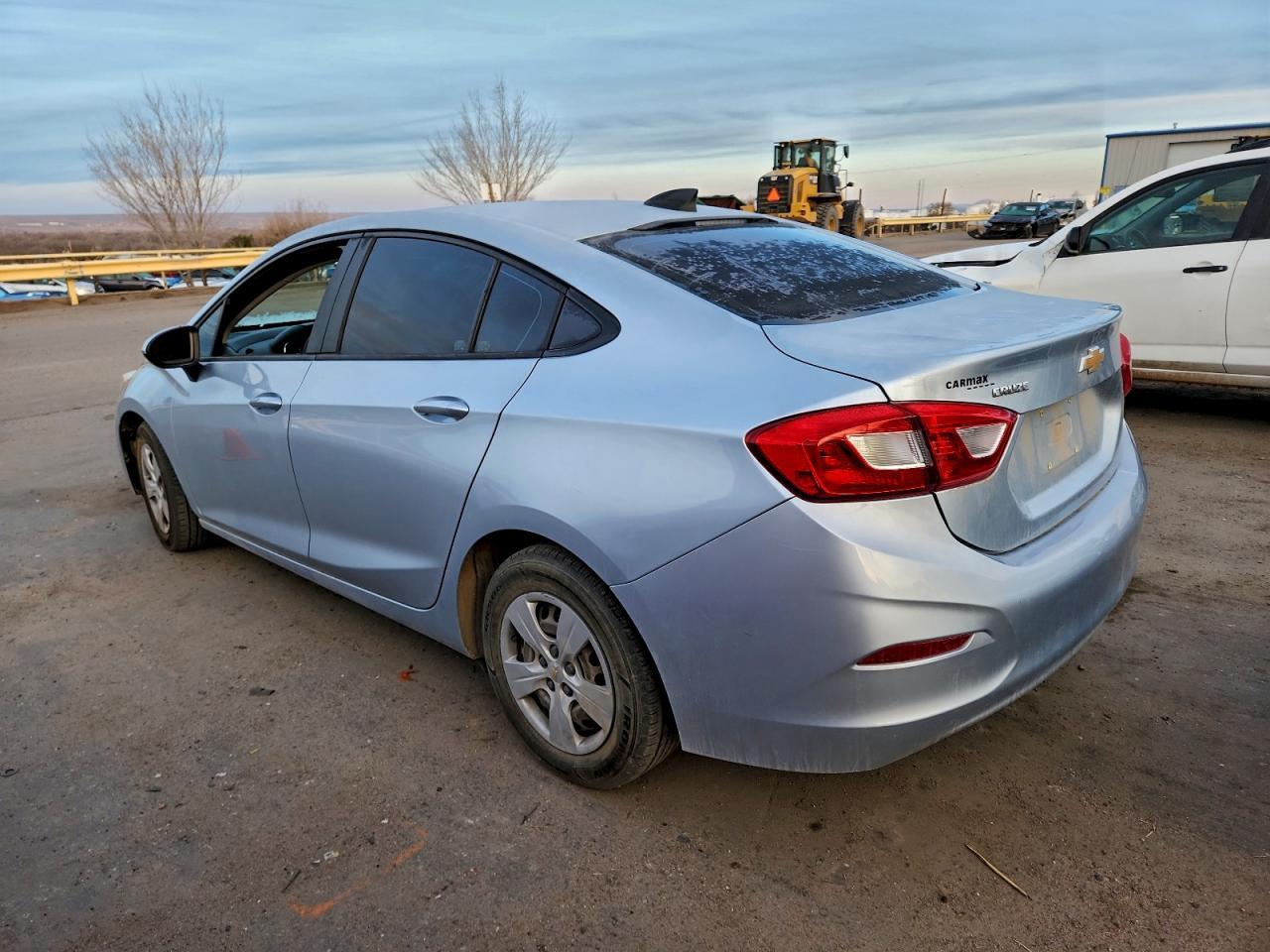 2018 Chevrolet Cruze Ls - Фото 2