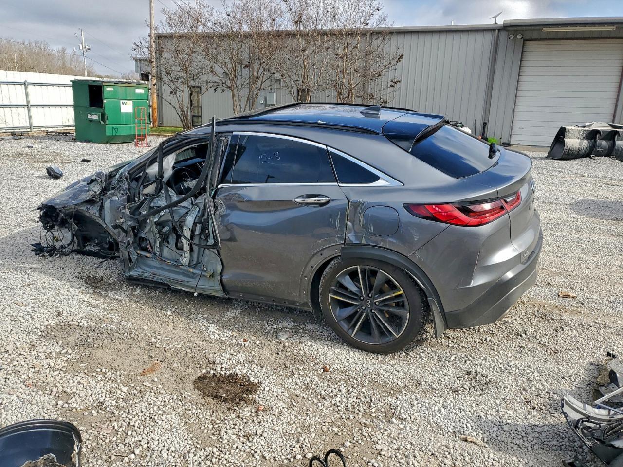2025 Infiniti Qx55 Luxe - Image 2