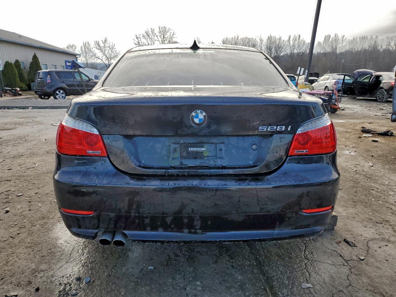 2010 BMW 528 Xi - Фото 6