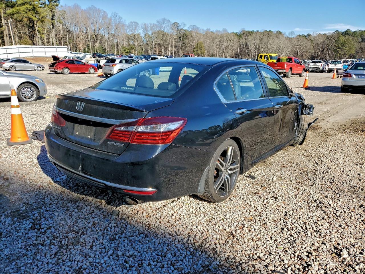 2016 Honda Accord Sport - Фото 3