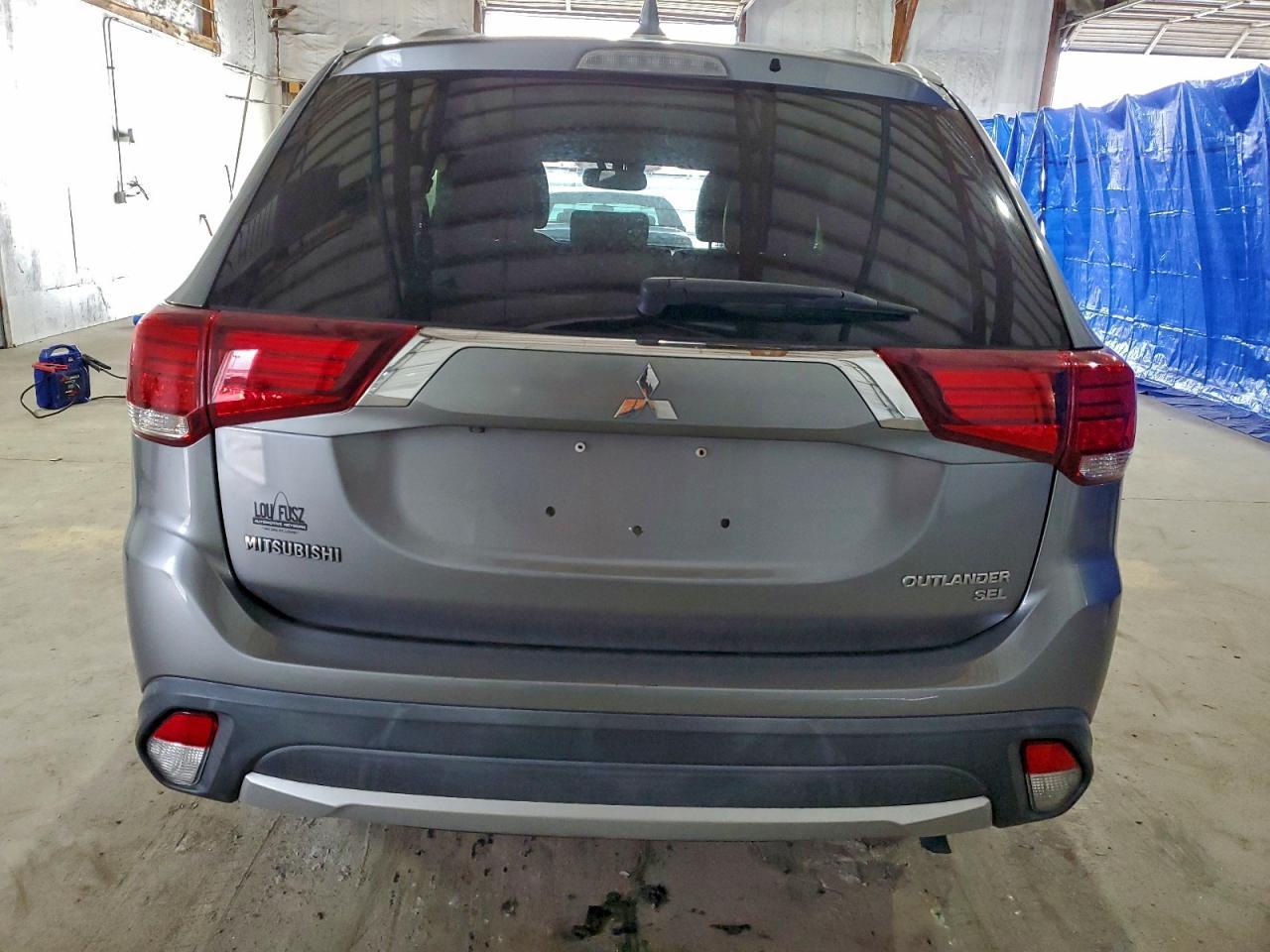 2018 Mitsubishi Outlander Se - Фото 6