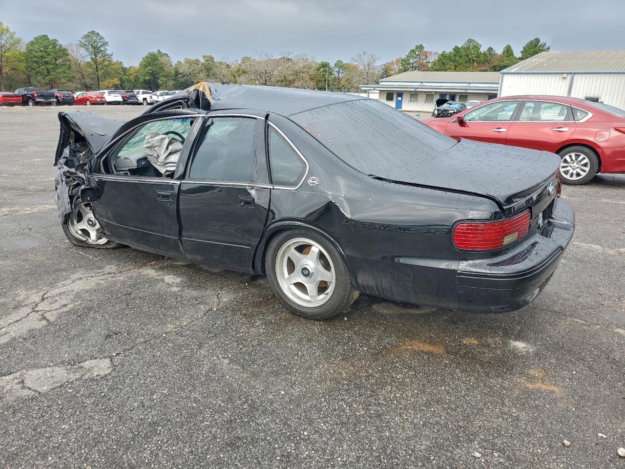 1996 Chevrolet Impala - Фото 2