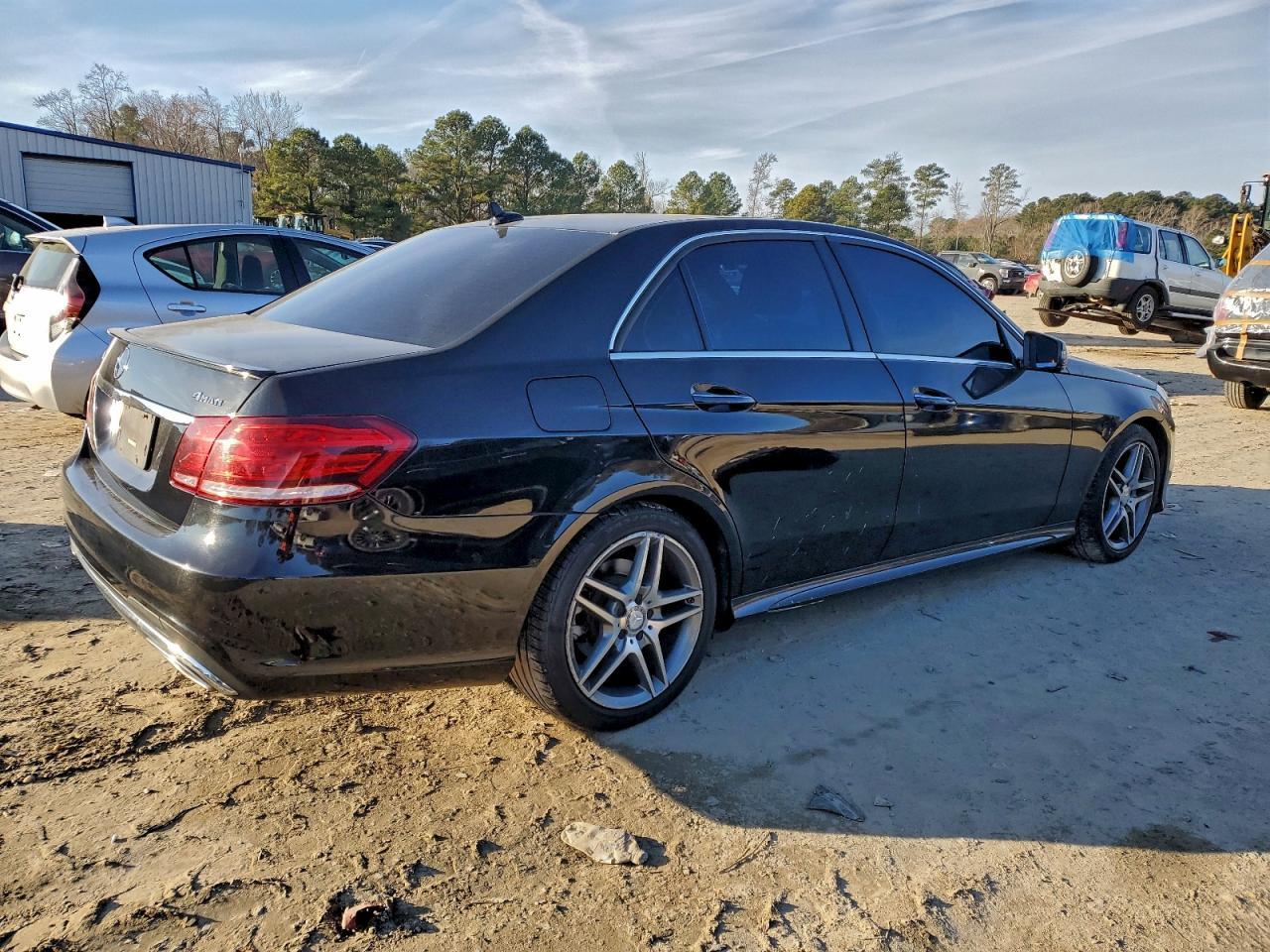 2016 Mercedes-Benz E 350 4Matic - Фото 3