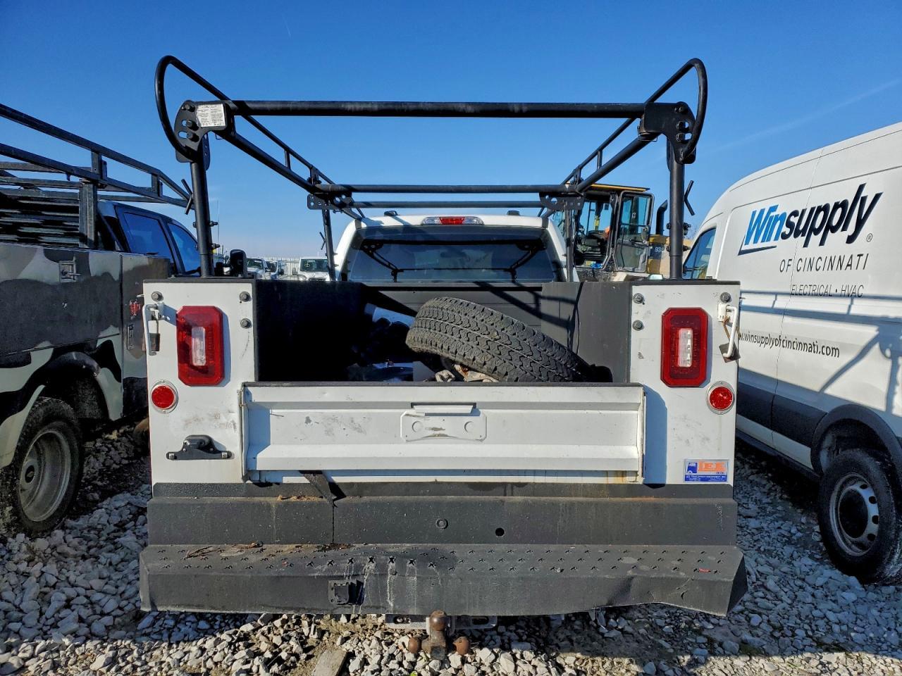 2022 Ford F250 Super Duty - Фото 6