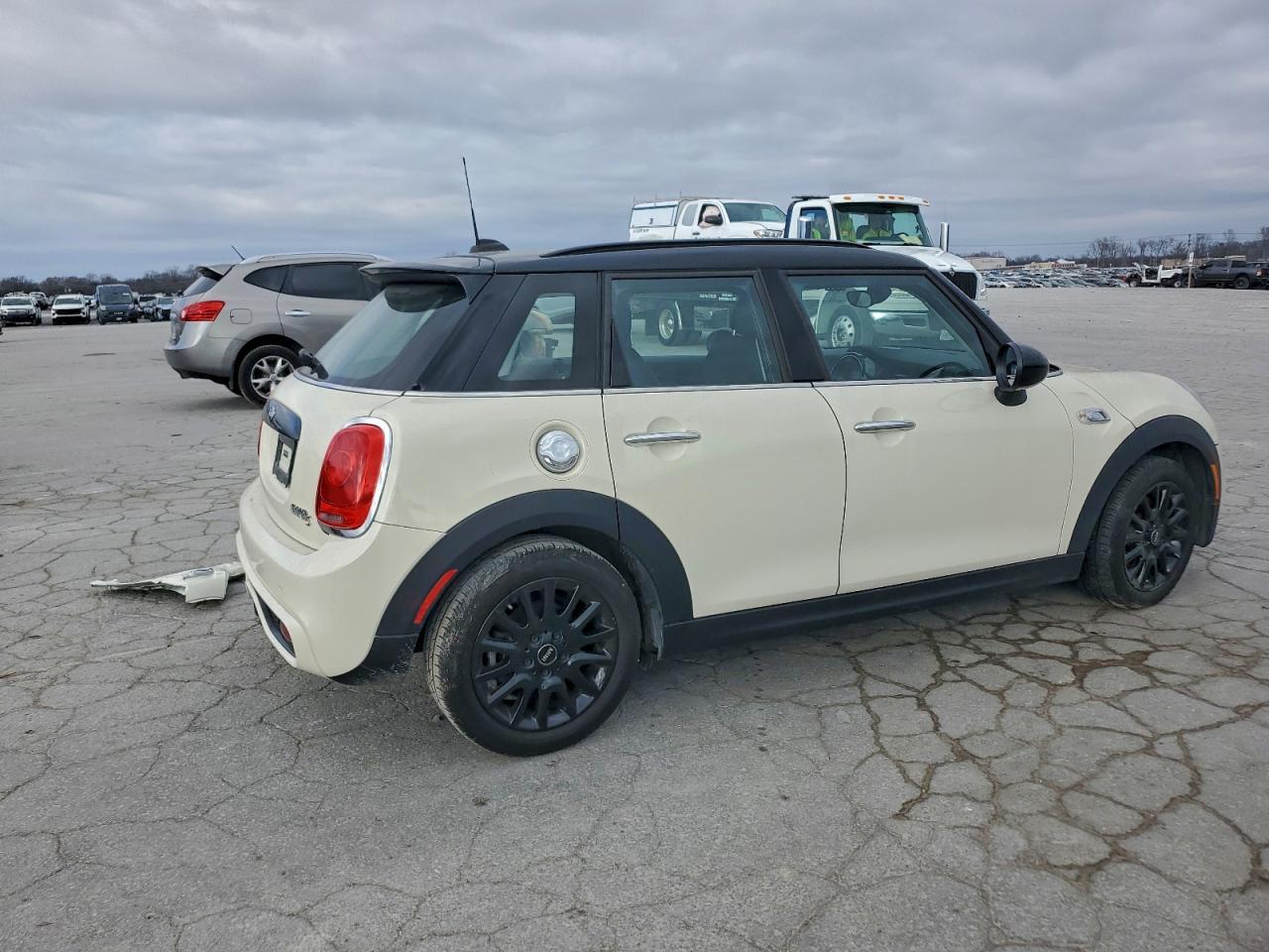 2016 Mini Cooper S - Фото 3