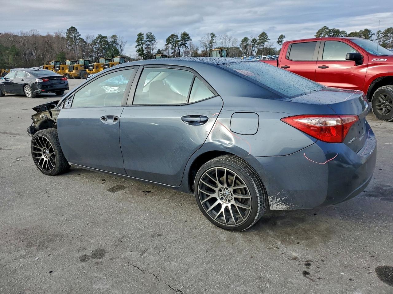 2018 Toyota Corolla L - Фото 2