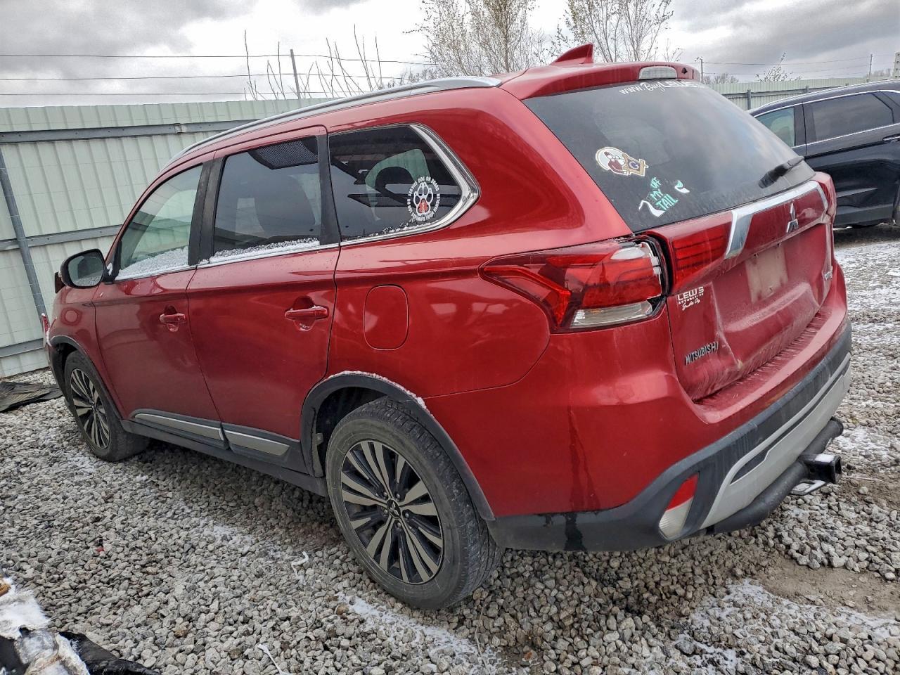 2019 Mitsubishi Outlander Se - Фото 2