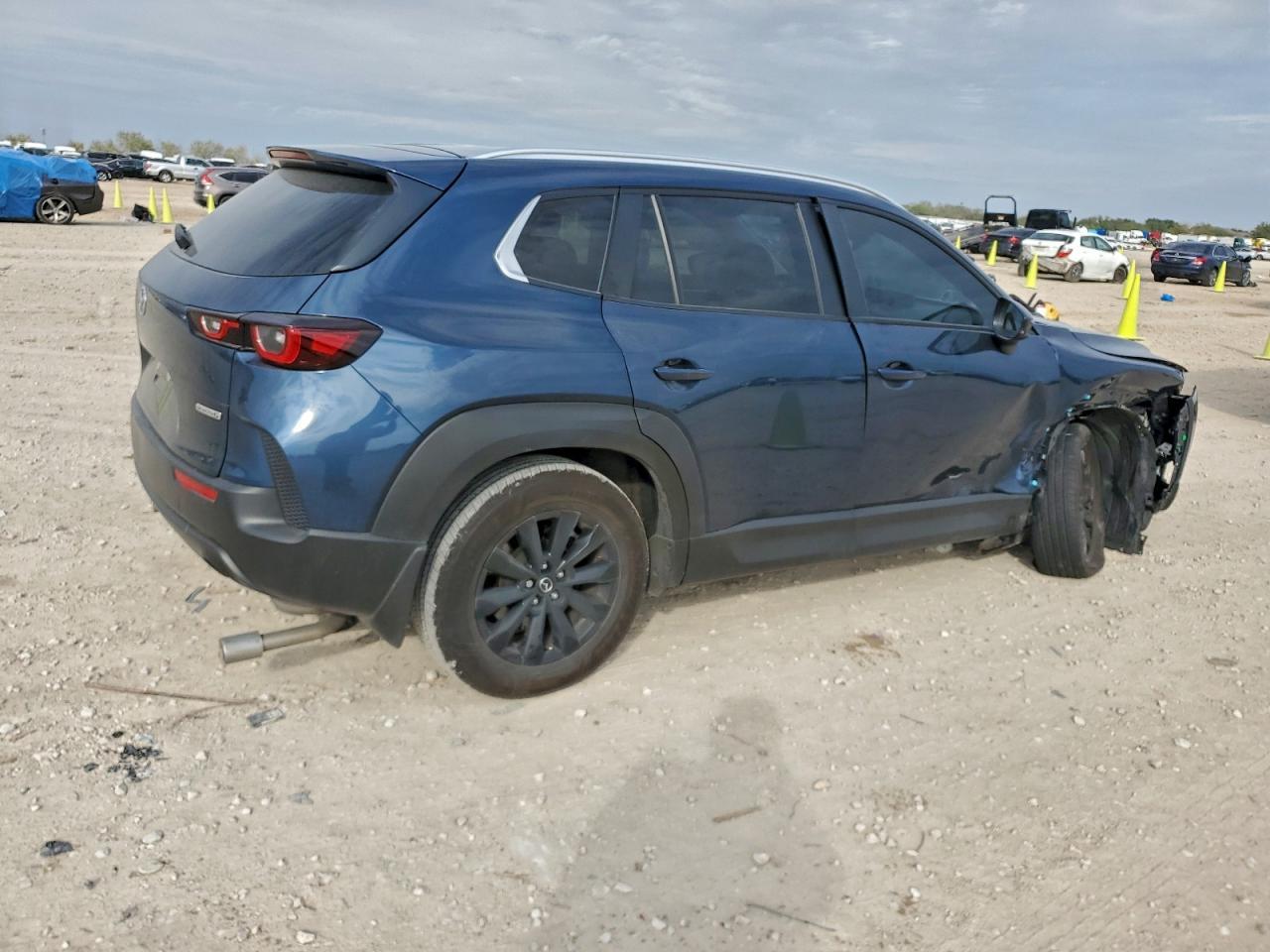 2025 Mazda Cx-50 Preferred - Фото 3