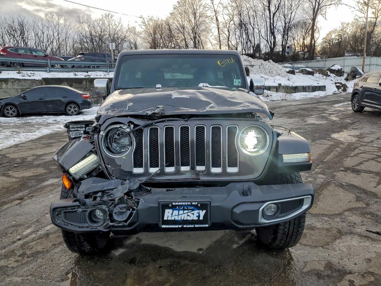 2021 Jeep Wrangler Unlimited Sahara - Image 5