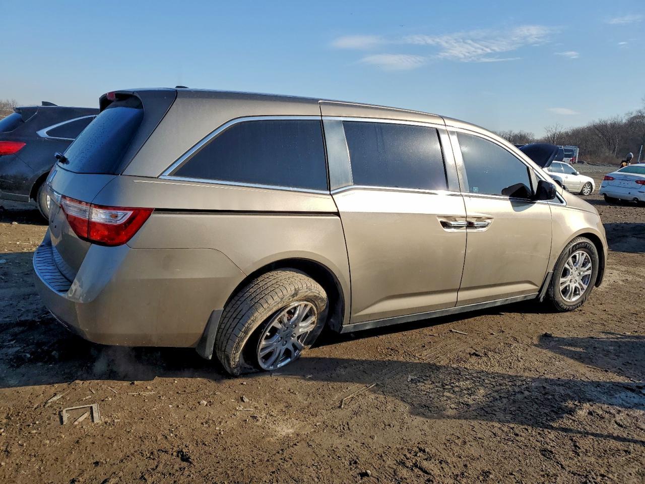 2011 Honda Odyssey Exl - Фото 3