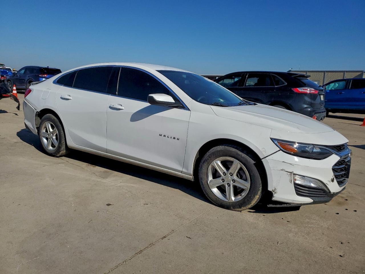 2021 Chevrolet Malibu Ls - Image 4