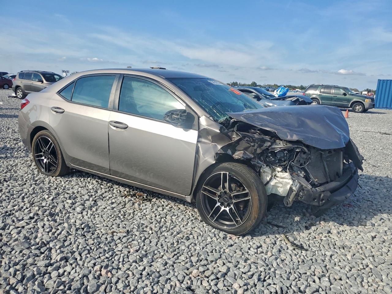 2014 Toyota Corolla L - Фото 4