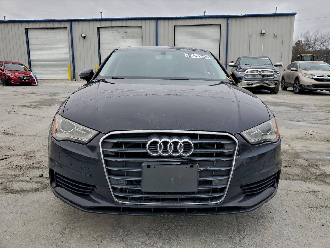 2016 Audi A3 Premium - Фото 5