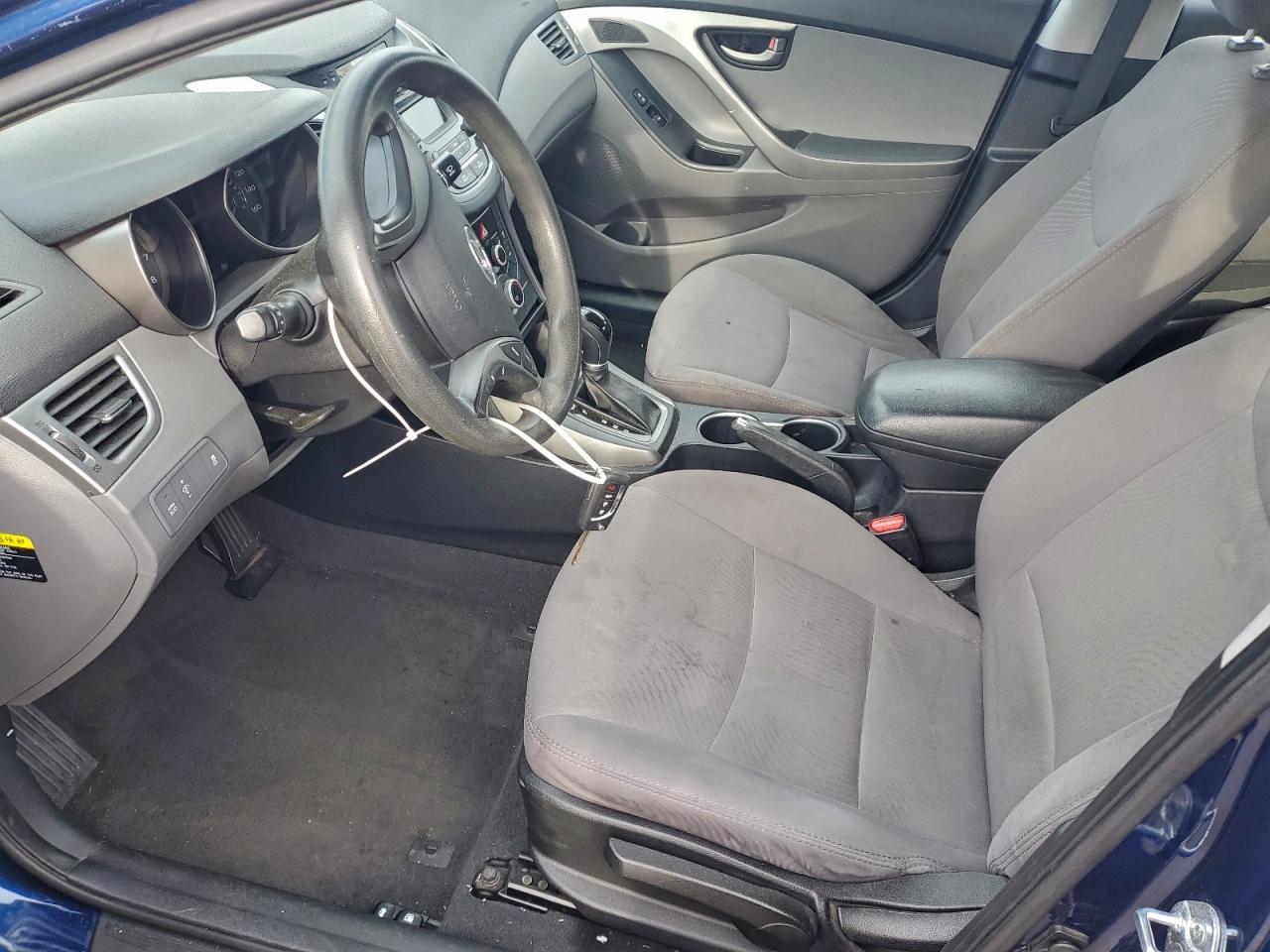 2016 Hyundai Elantra Se - Image 7