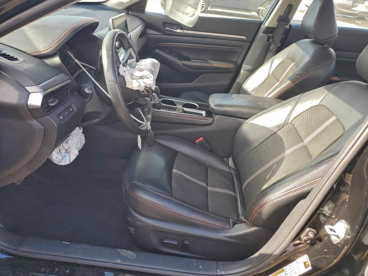 2023 Nissan Altima Sr - Image 7