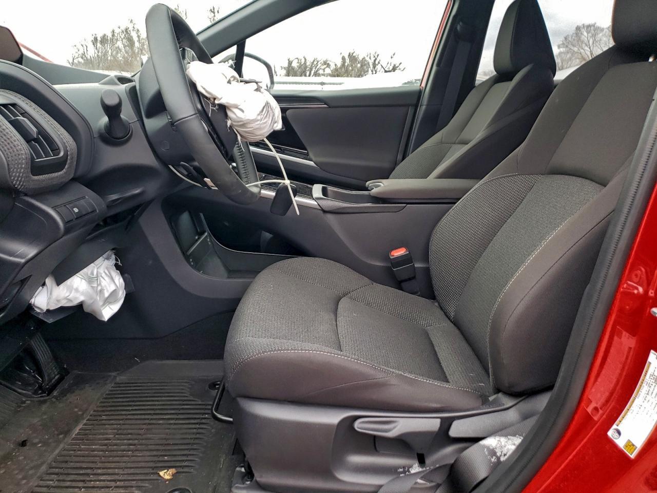 2025 Subaru Solterra Premium - Image 7