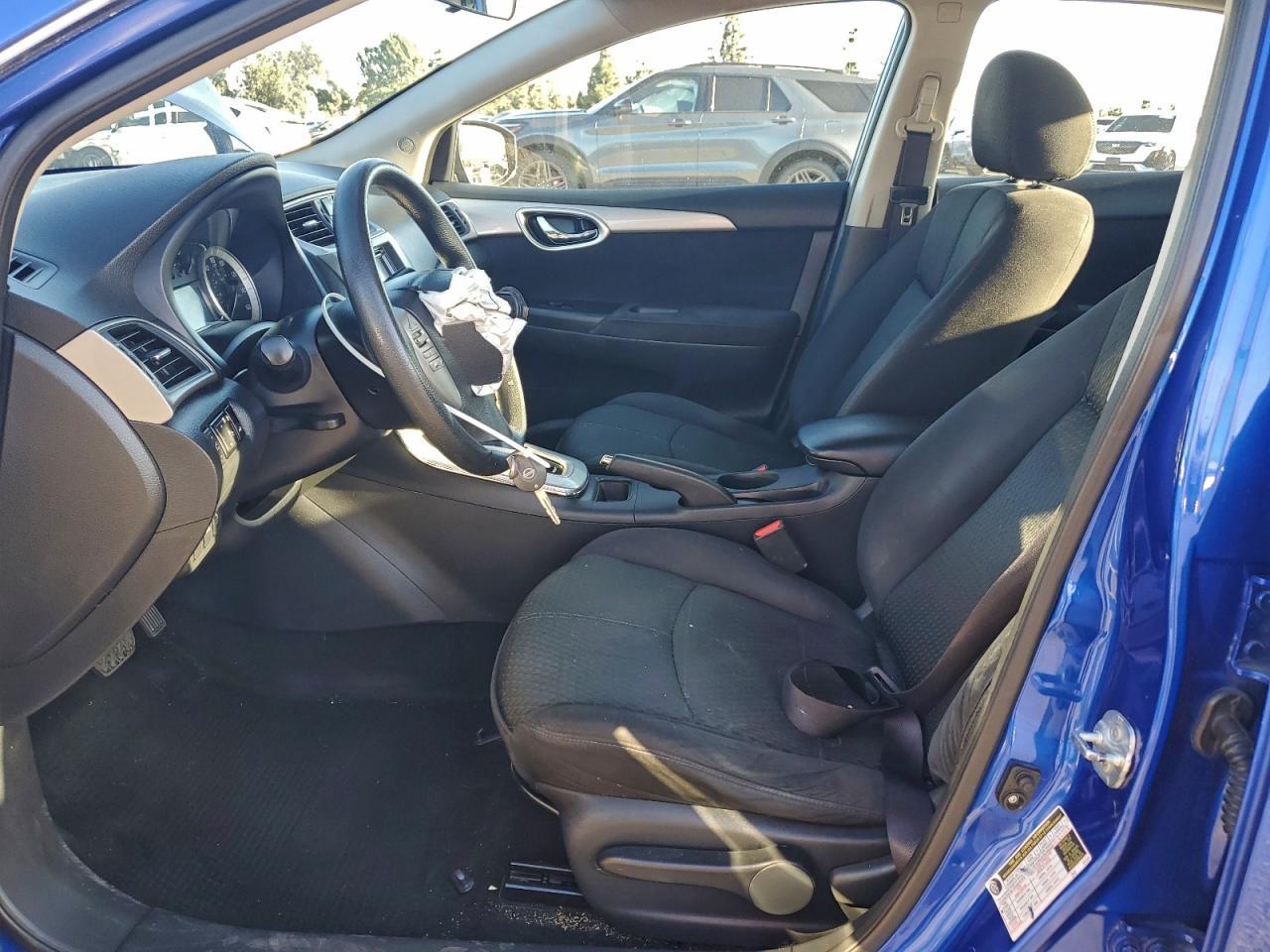 2014 Nissan Sentra S - Image 7
