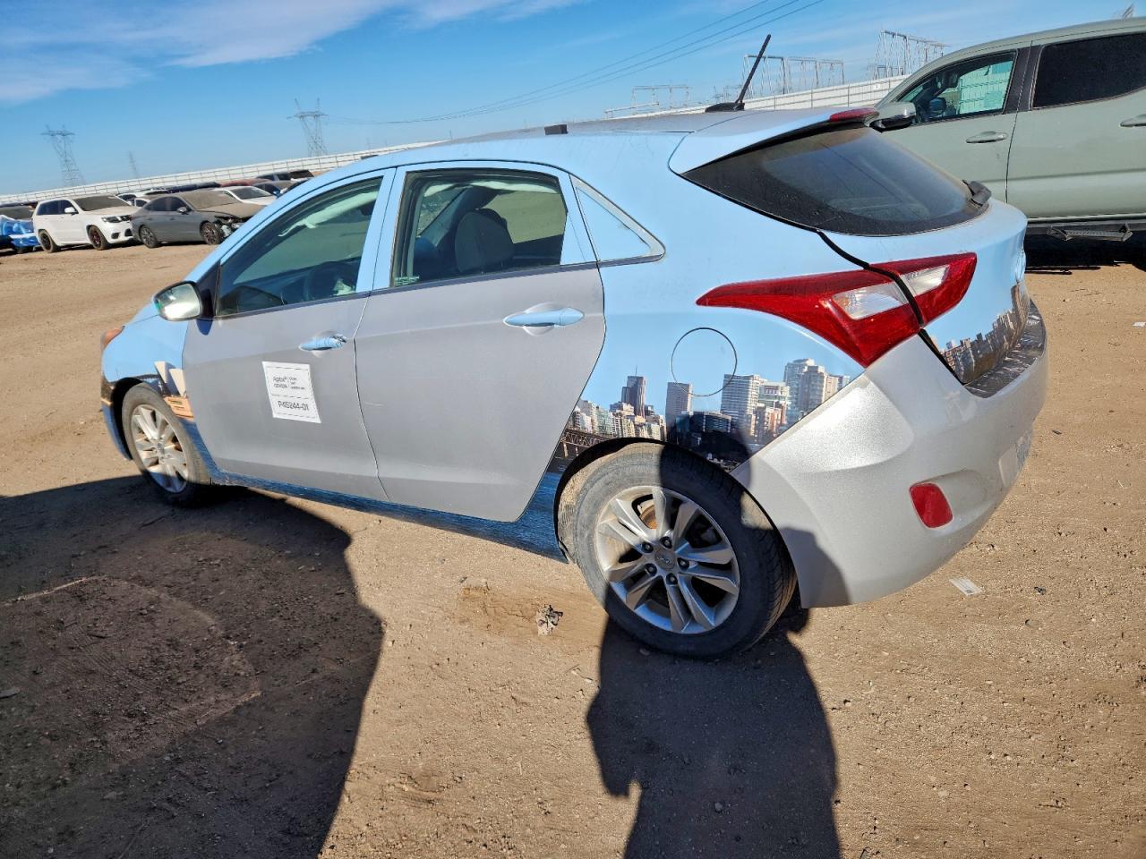 2016 Hyundai Elantra Gt - Image 2