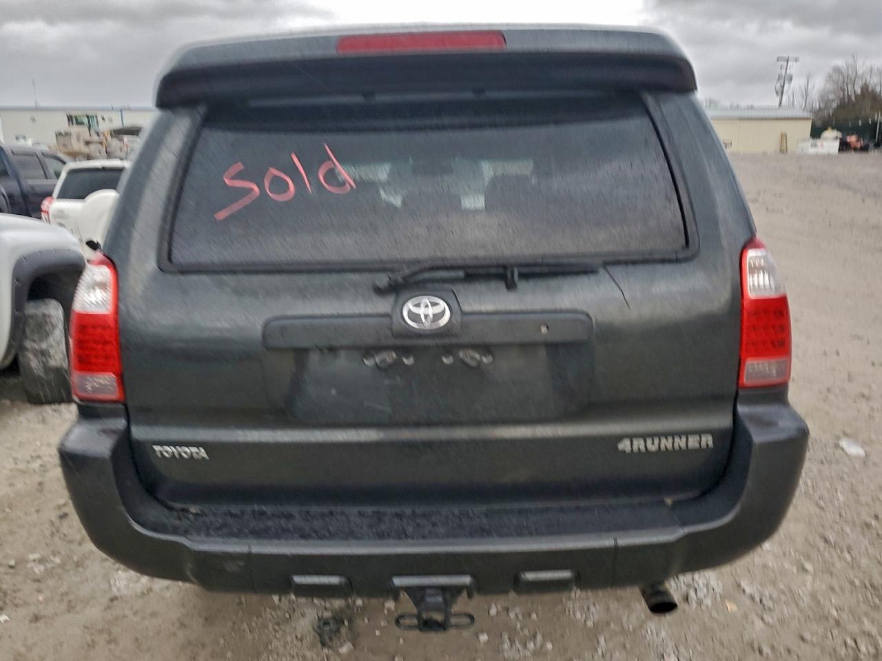 2008 Toyota 4Runner Limited - Image 6