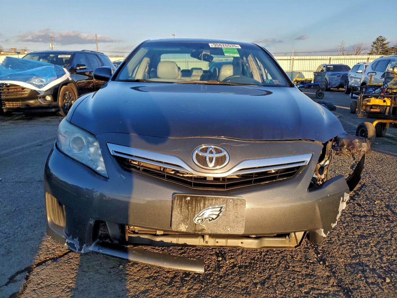 2011 Toyota Camry Hybrid - Image 5