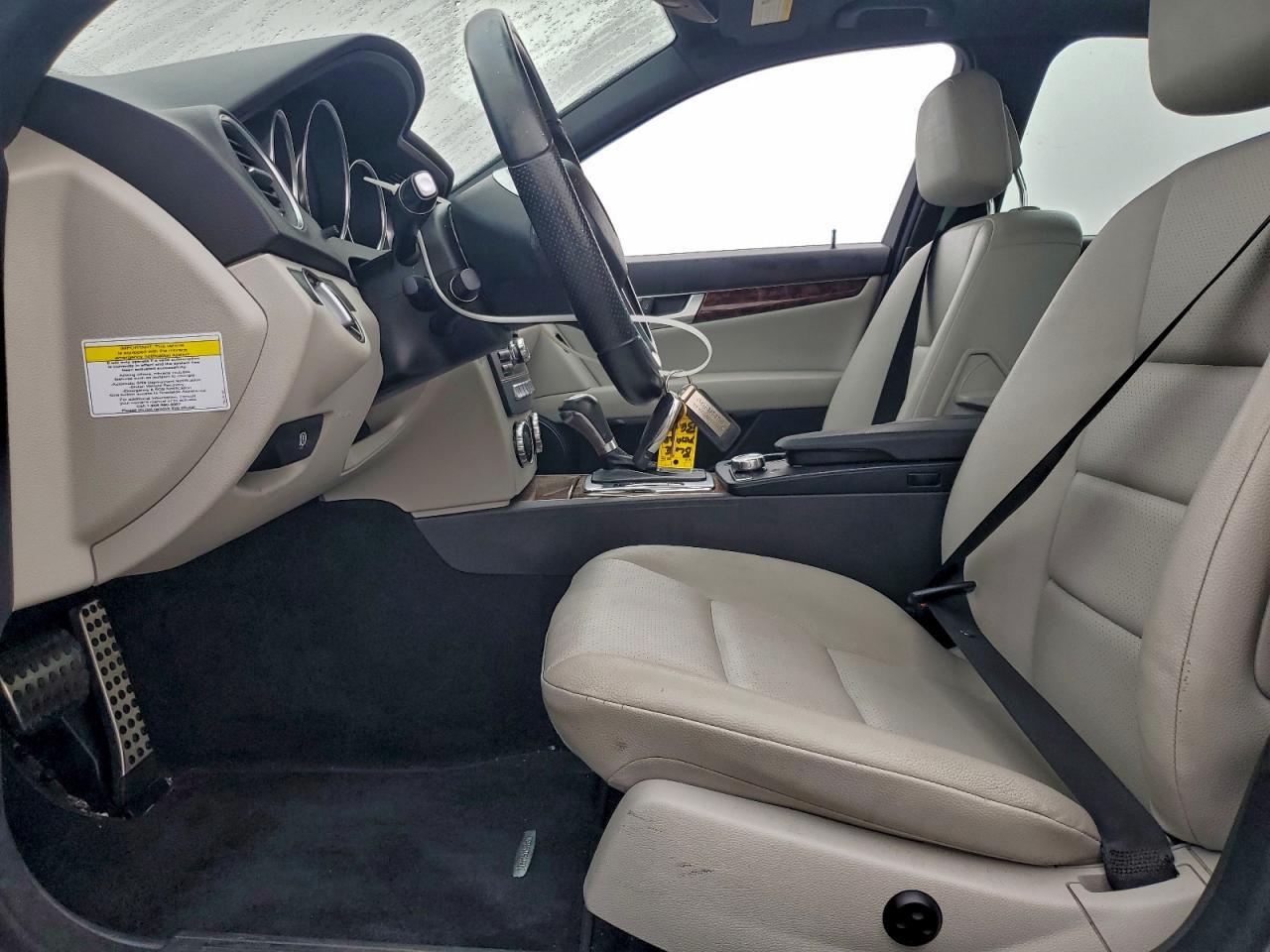 2013 Mercedes-Benz C 250 - Фото 7