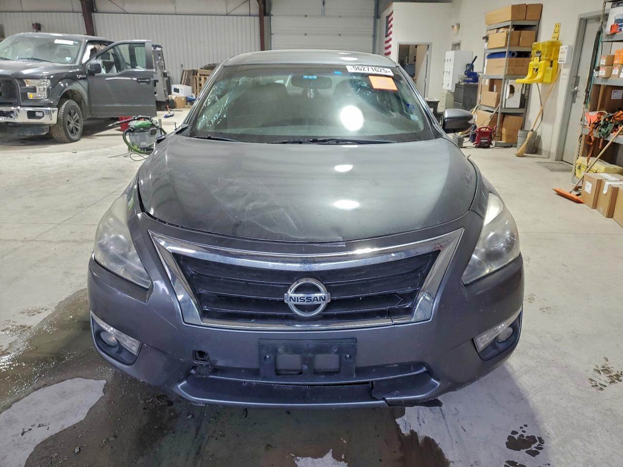 2015 Nissan Altima 2.5 - Image 5