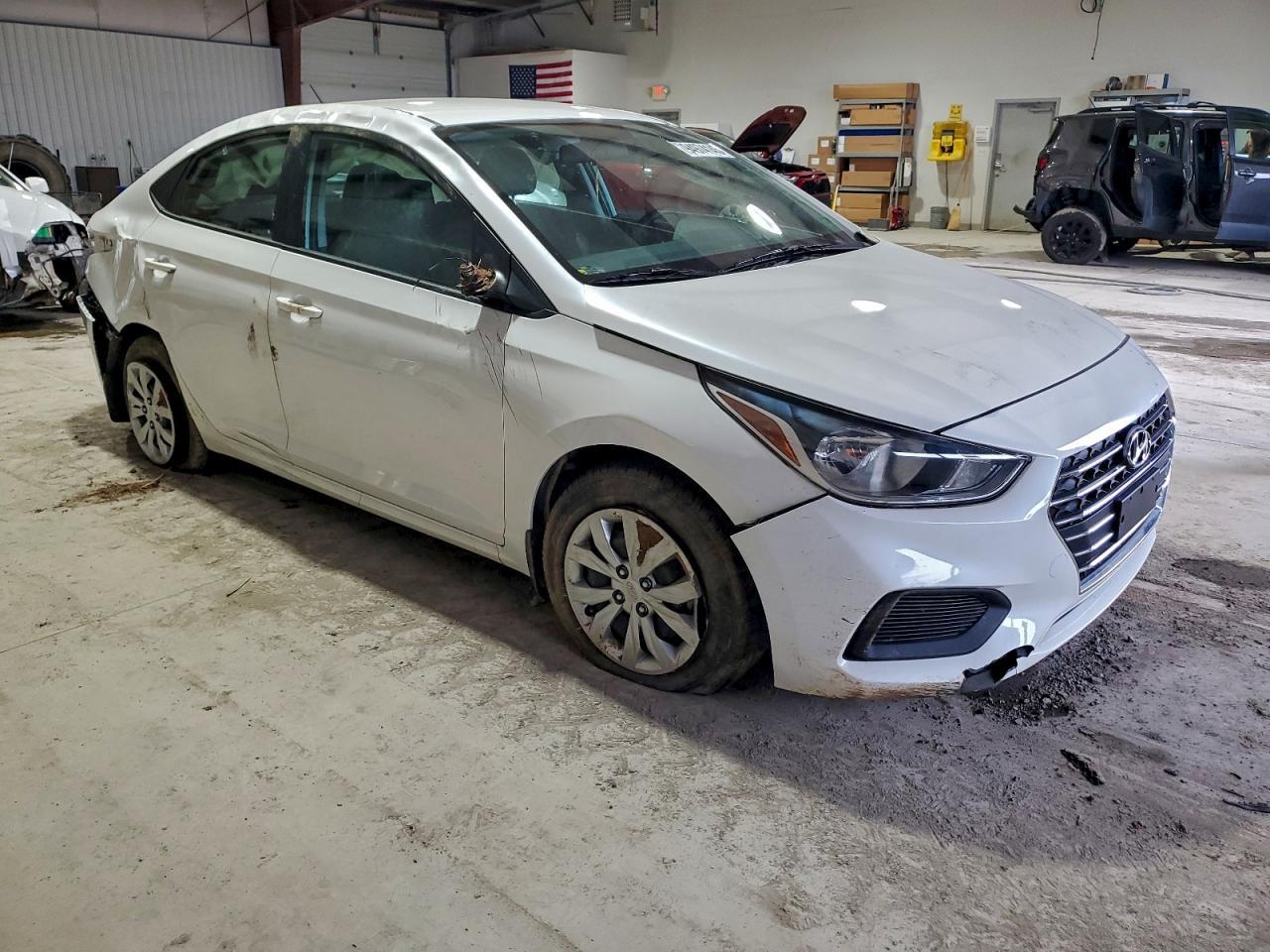 2022 Hyundai Accent Se - Image 4