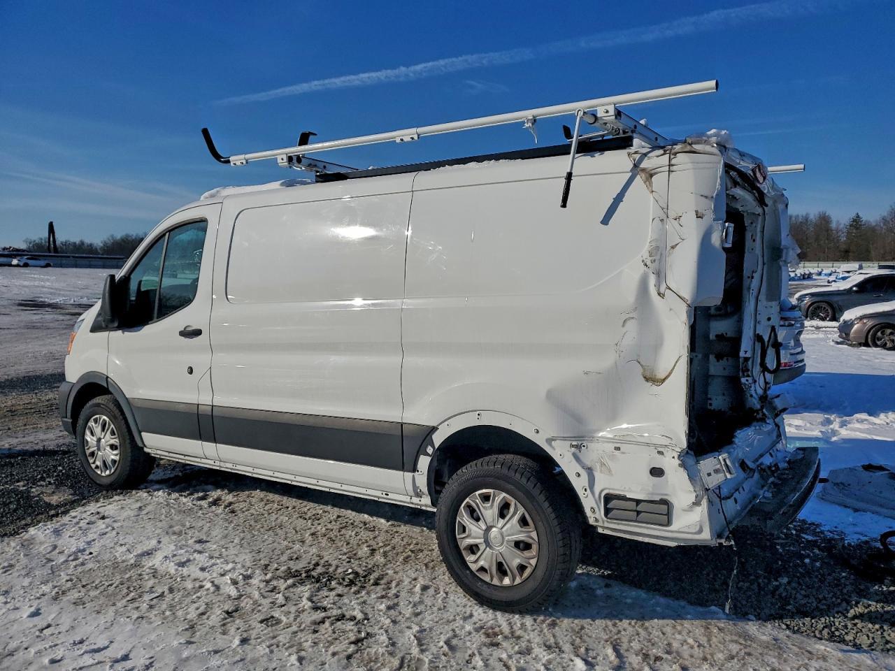 2022 Ford Transit 250 Utility / Service Van - Фото 2