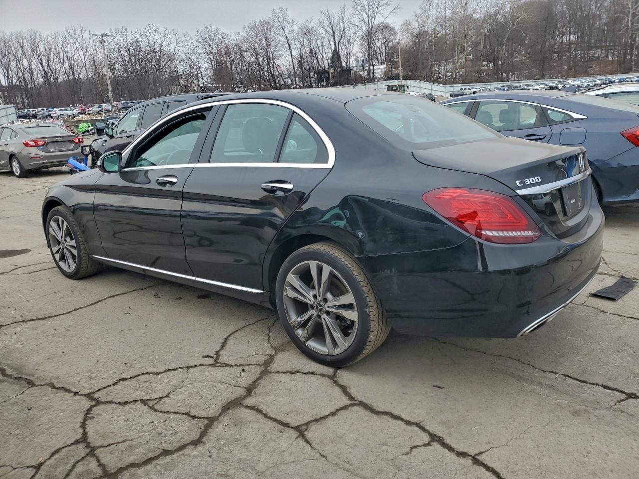 2019 Mercedes-Benz C 300 4Matic - Фото 2