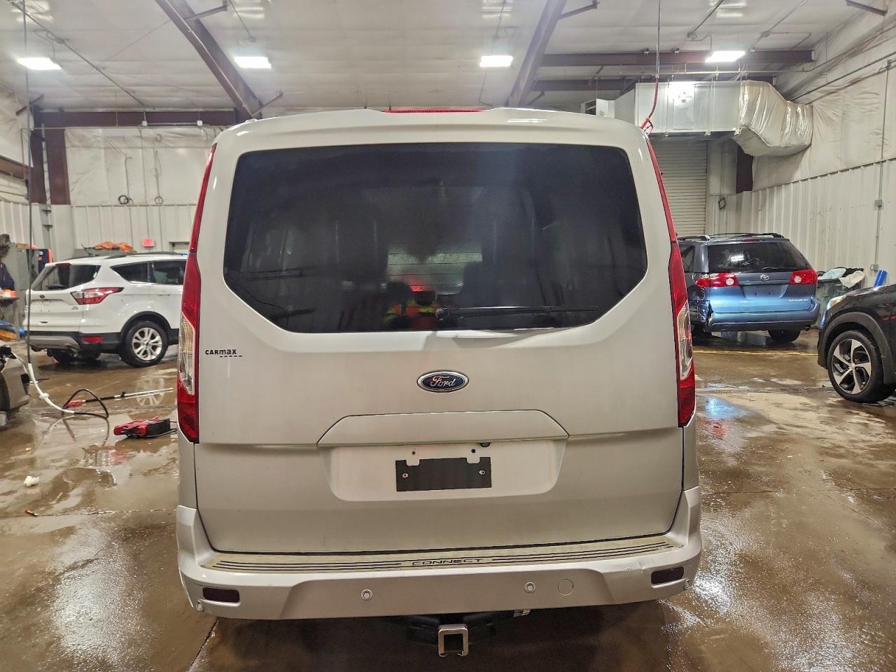 2016 Ford Transit Connect Titanium - Фото 6