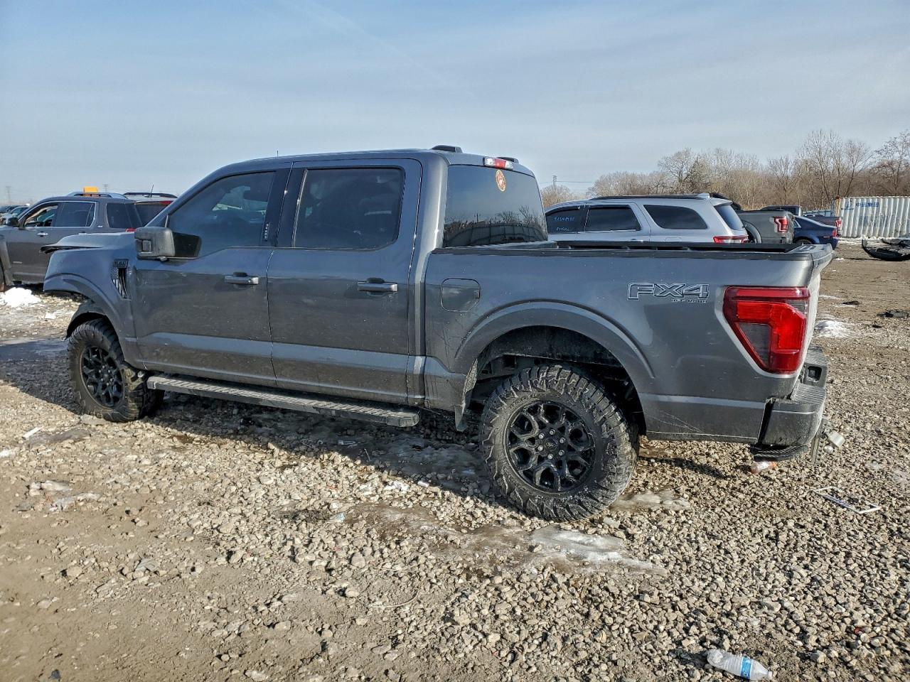 2024 Ford F150 Xlt - Фото 2