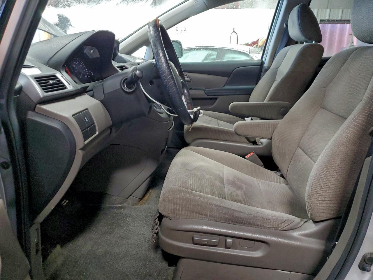 2011 Honda Odyssey Lx - Фото 7