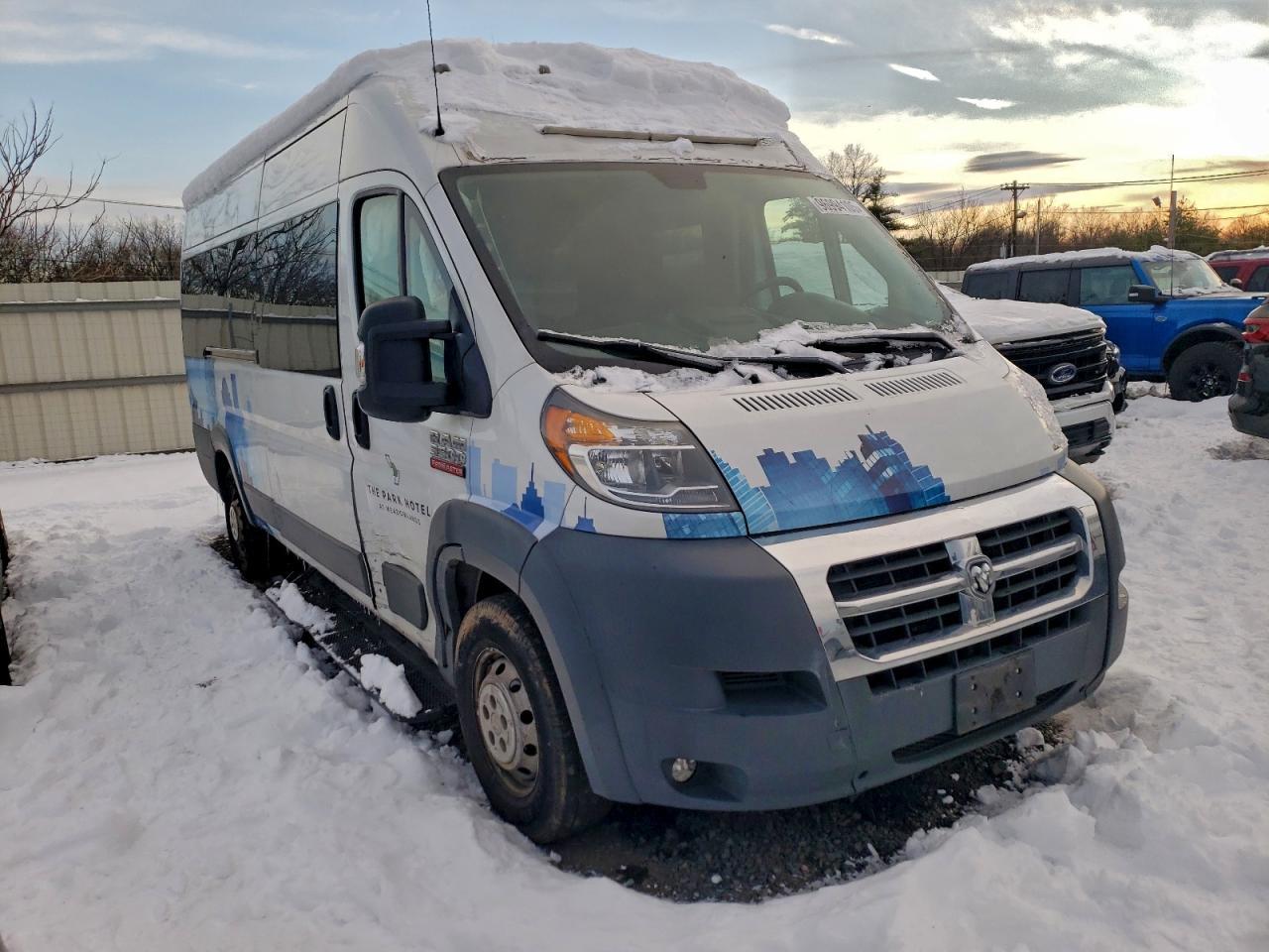 2016 Ram Promaster 3500 - Passenger Van *** Prior Fleet *** - Фото 4