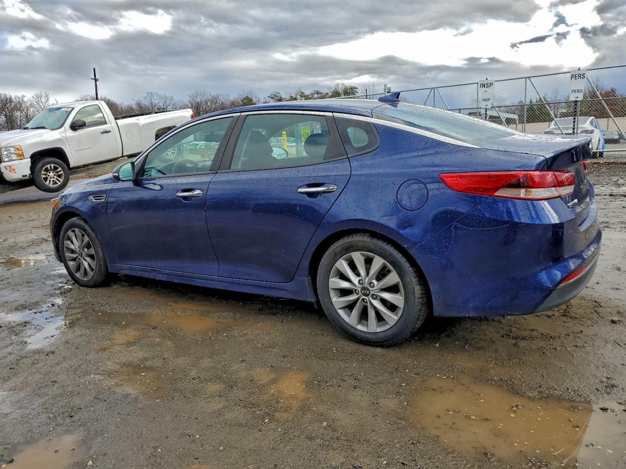 2017 Kia Optima Lx - Image 2