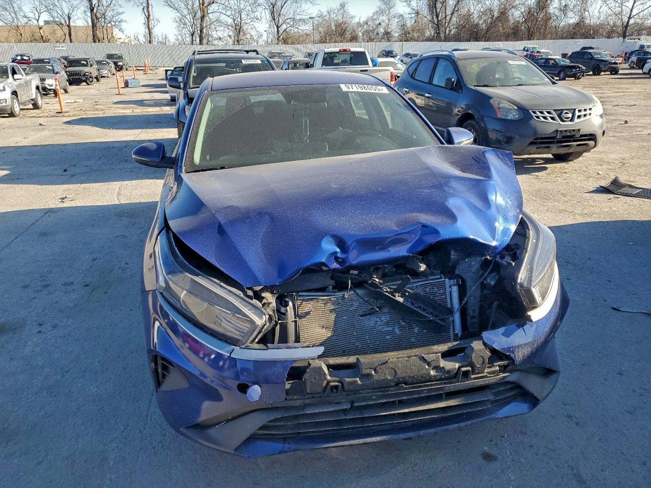2023 Kia Forte Lx - Фото 5