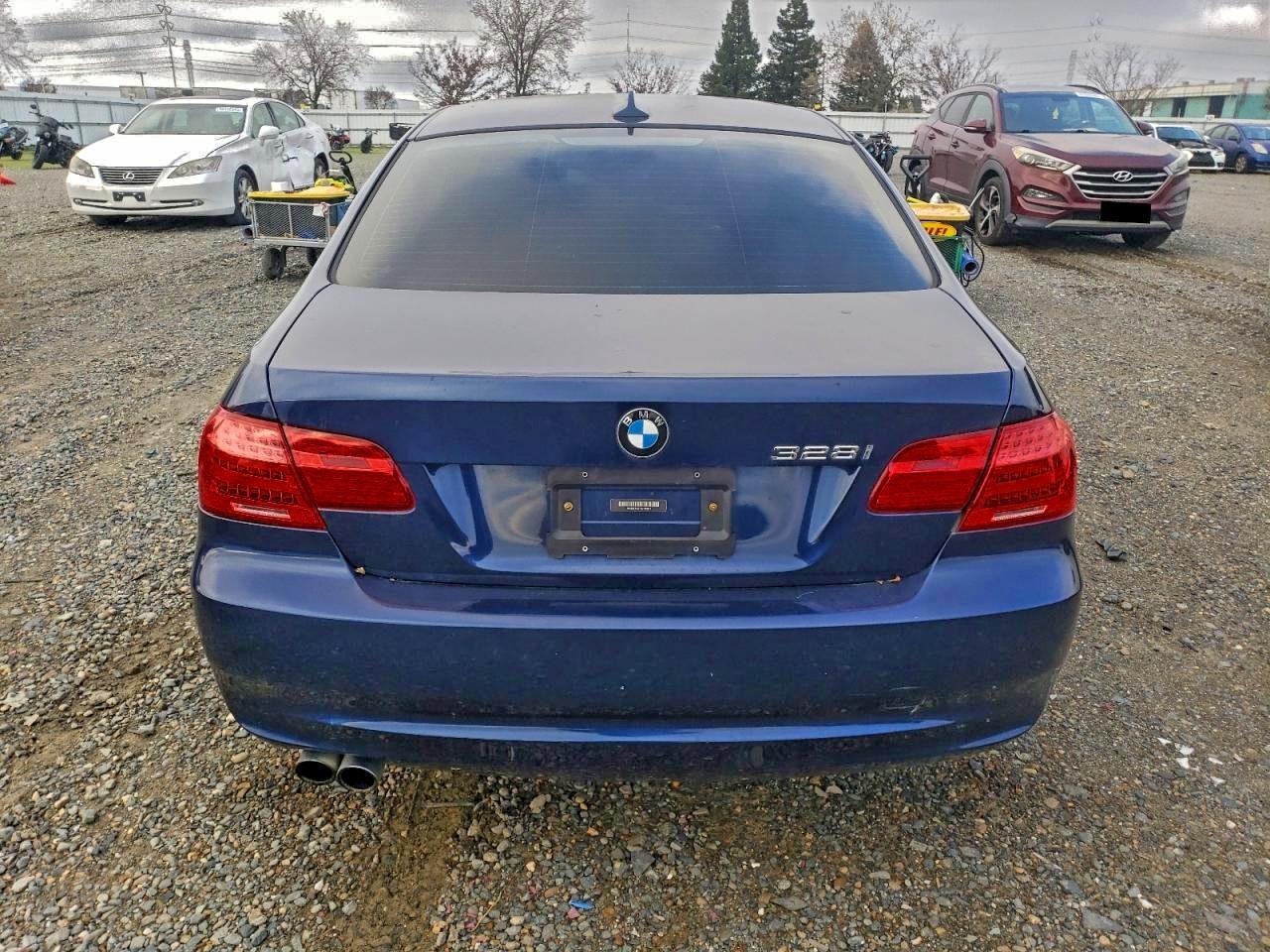 2013 BMW 328 I Sulev - Image 6